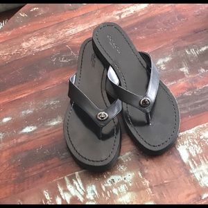 Coach leather Shelly flip flops